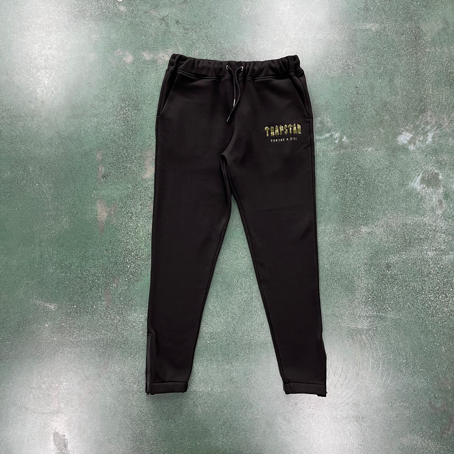 TRAPSTAR BLACK TRACKSUIT 1.0