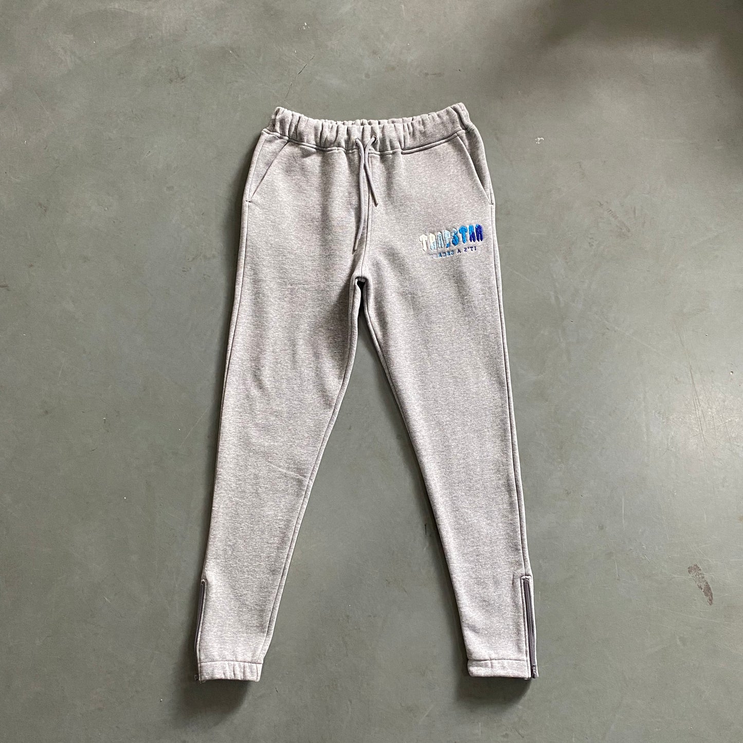 CHENILLE TRAPSTAR GREY/BLUE TRACKSUIT 1.0