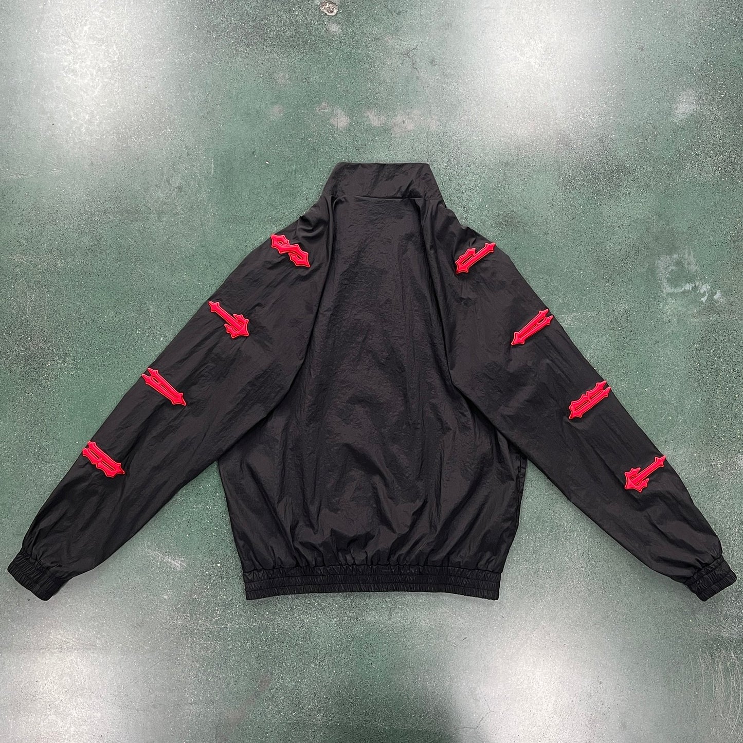 IRONGATE TRAPSTAR BLACK/RED TRACKSUIT