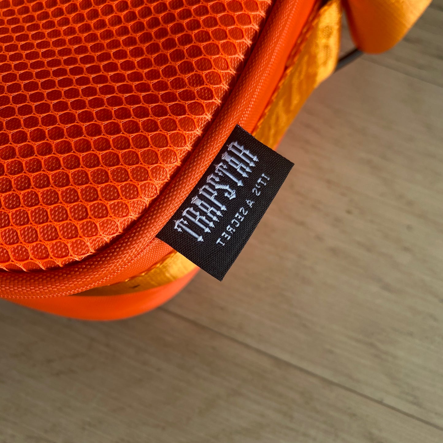 TRAPSTAR ORANGE/BLACK BAG