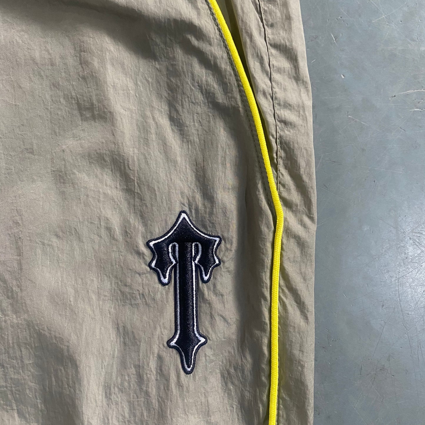 ARCH BEIGE SHELLSUIT