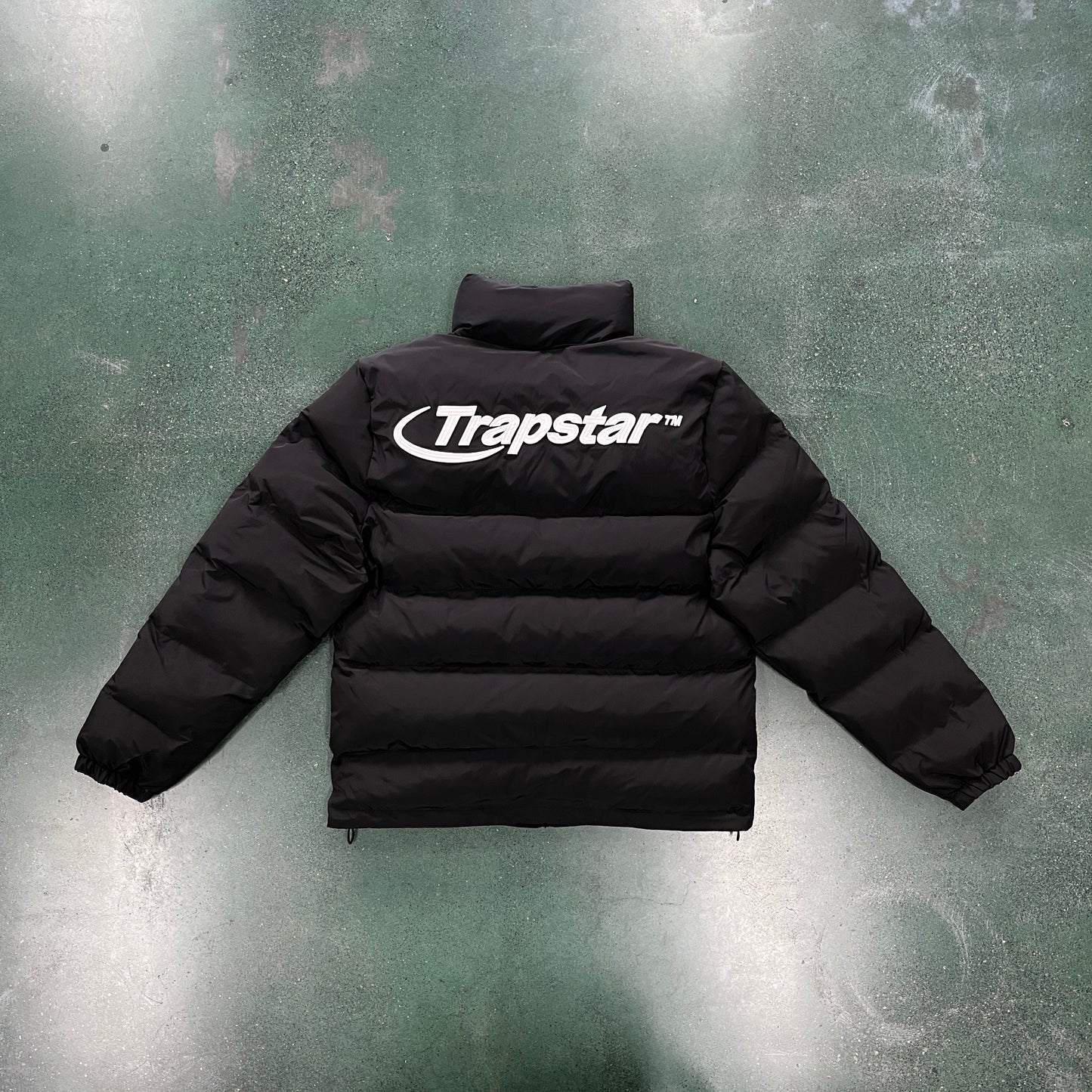 TRAPSTAR BLACK/WHITE PUFFER 2.0