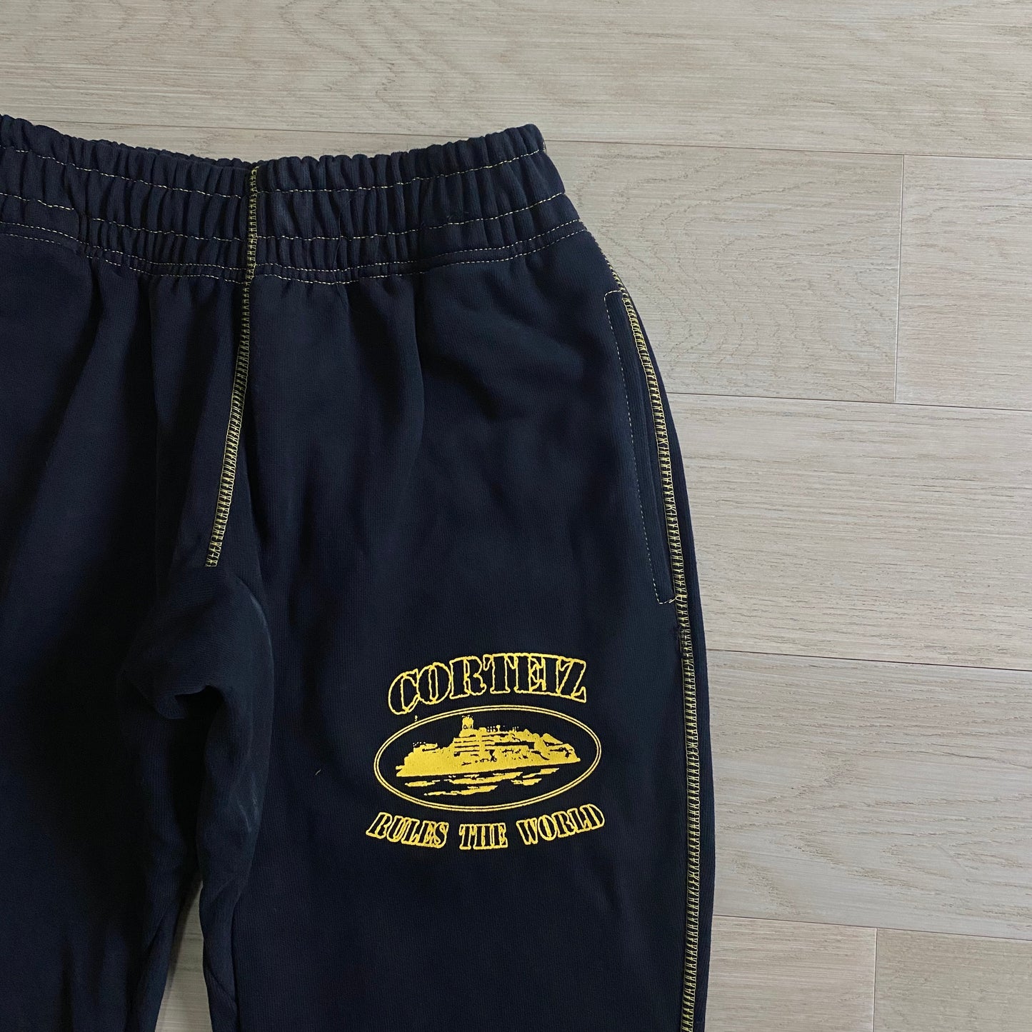 CORTEIZ ALCATRAZ BLACK/YELLOW JOGGERS
