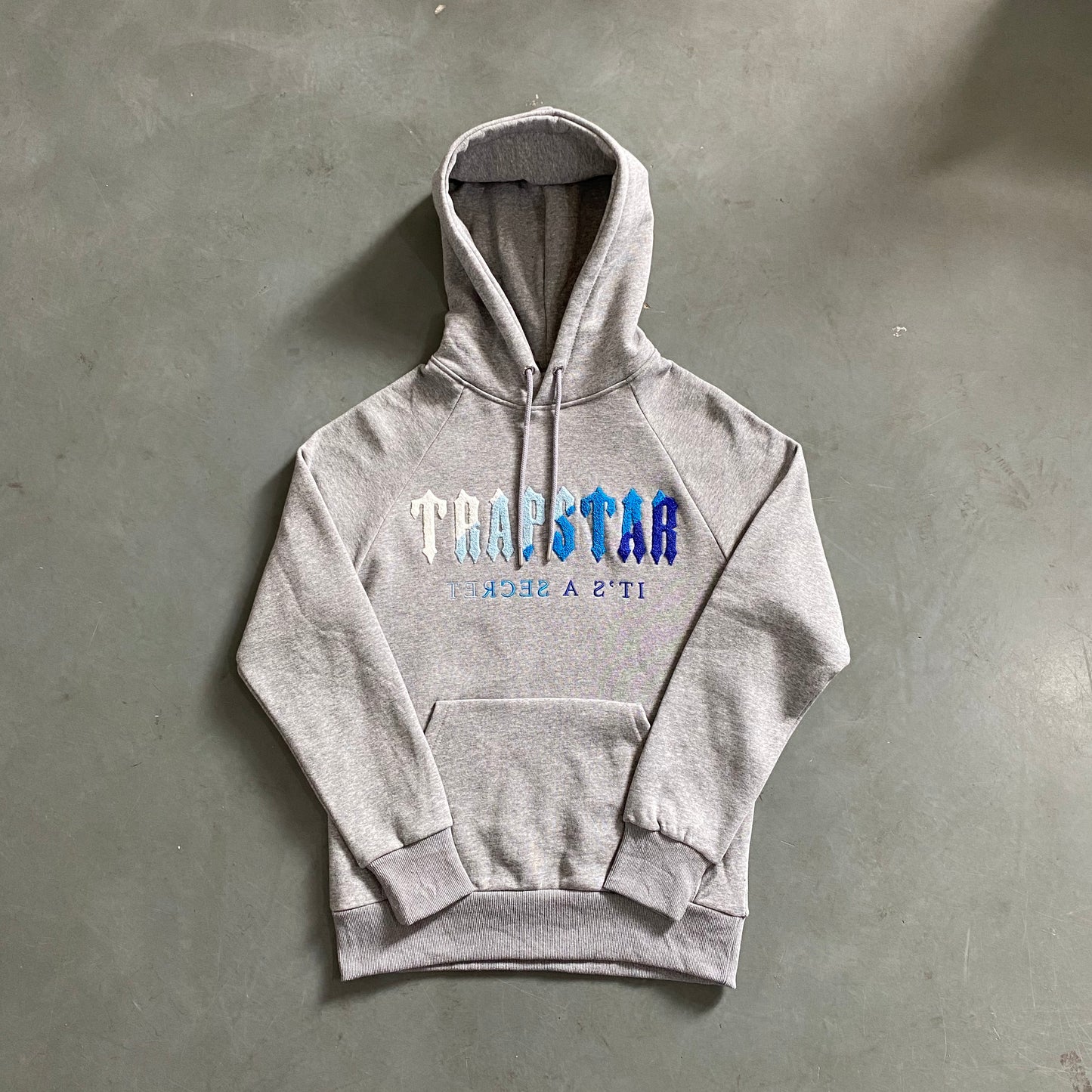 CHENILLE TRAPSTAR GREY/BLUE TRACKSUIT 1.0