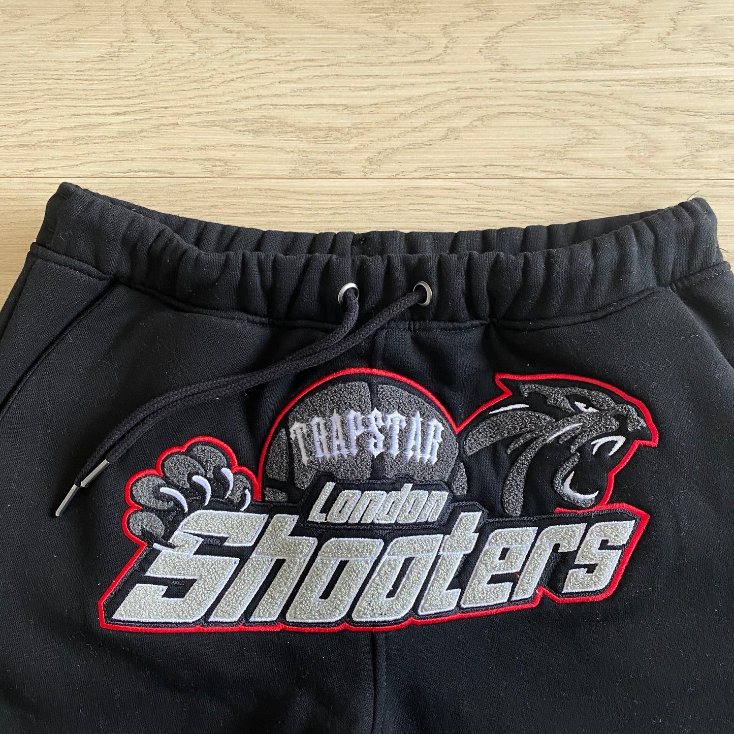 SHOOTERS TRAPSTAR BLACK/RED TRACKSUIT 3.0