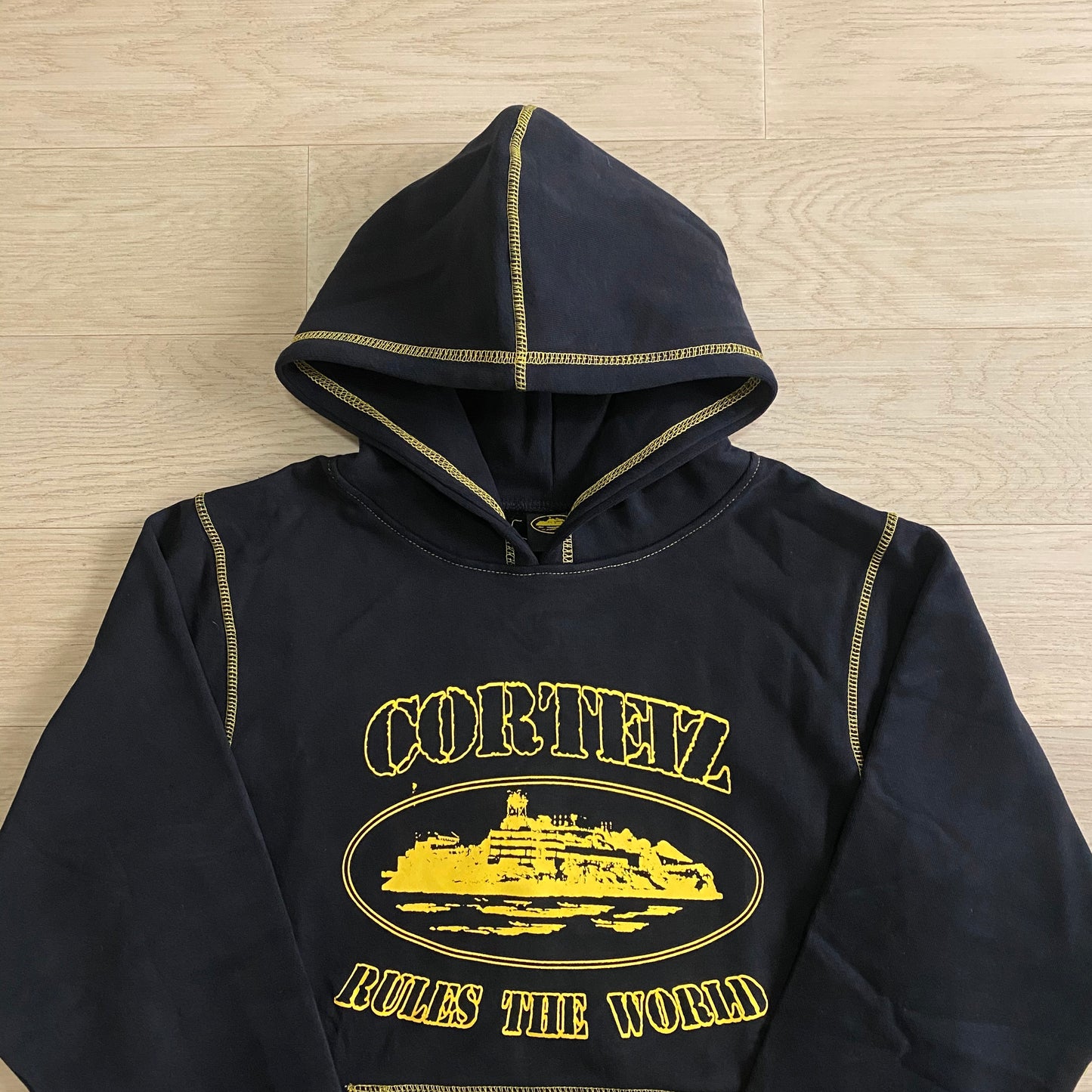 CORTEIZ ALCATRAZ BLACK/YELLOW HOODIE