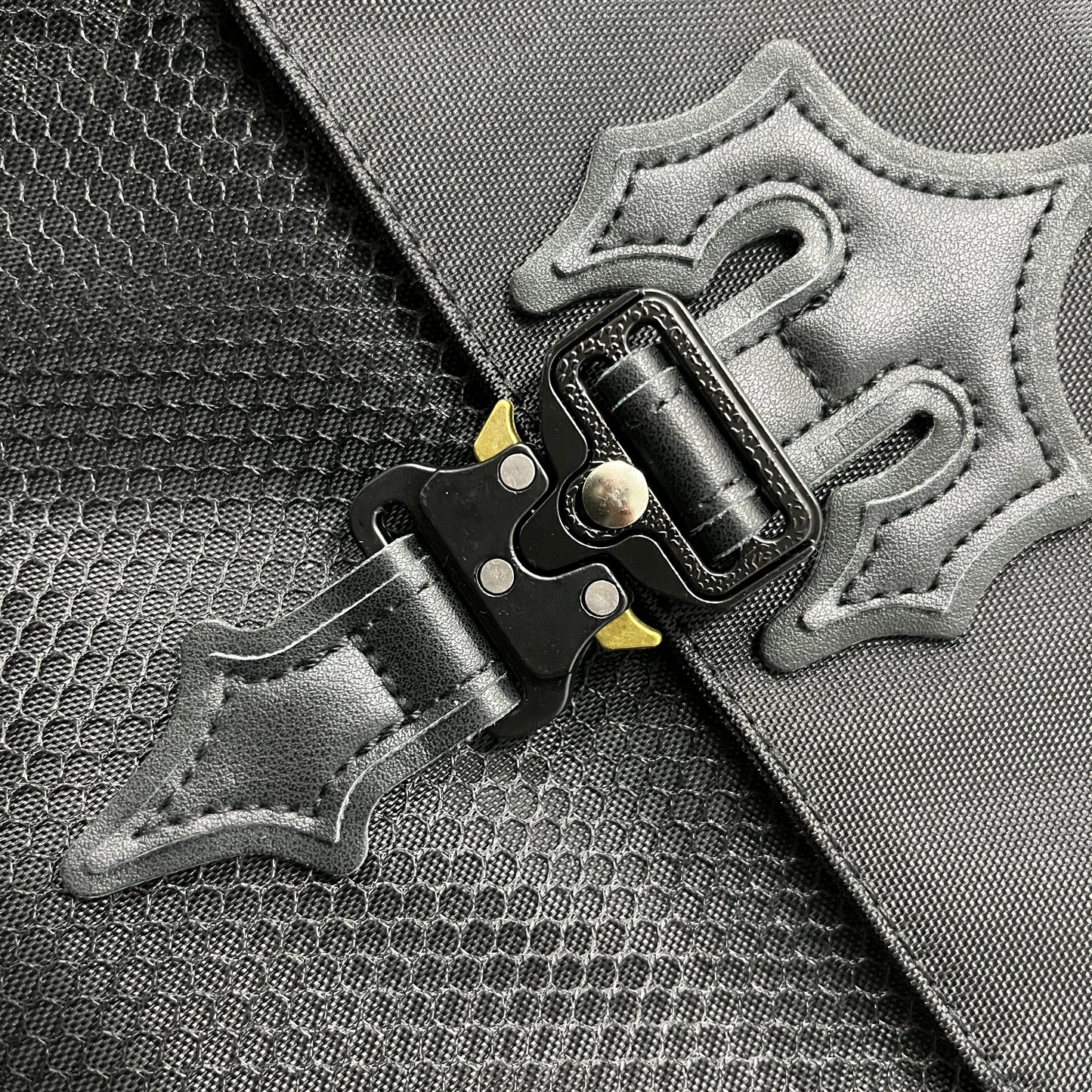 TRAPSTAR BLACK BAG