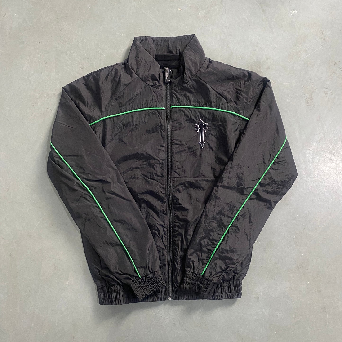 ARCH BLACK/GREEN SHELLSUIT