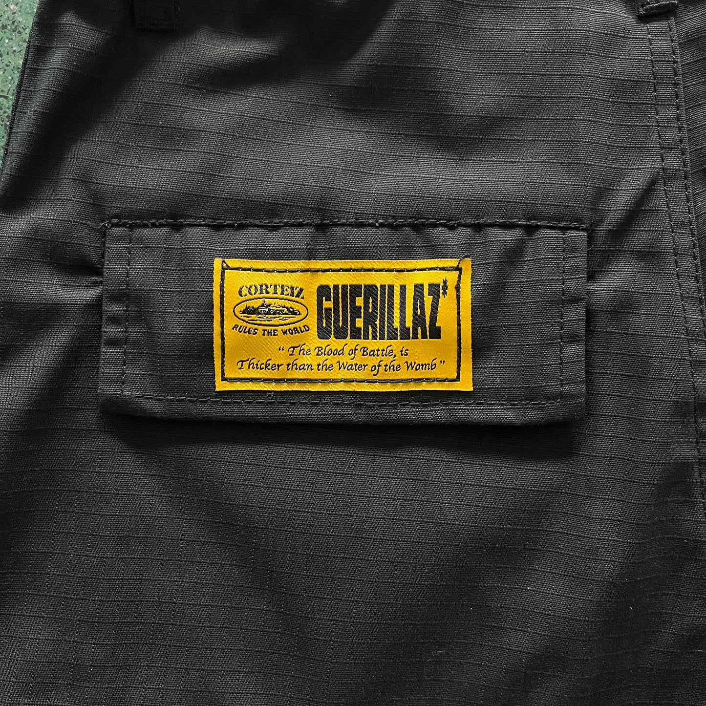 CORTEIZ ALL BLACK CARGO SHORTS