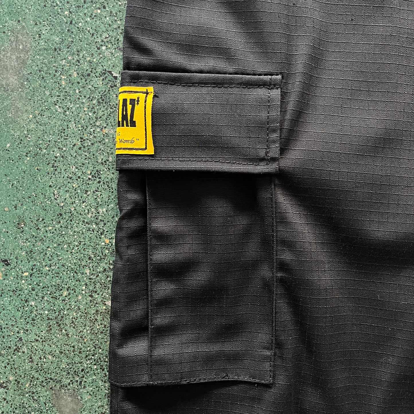 CORTEIZ ALL BLACK CARGO SHORTS