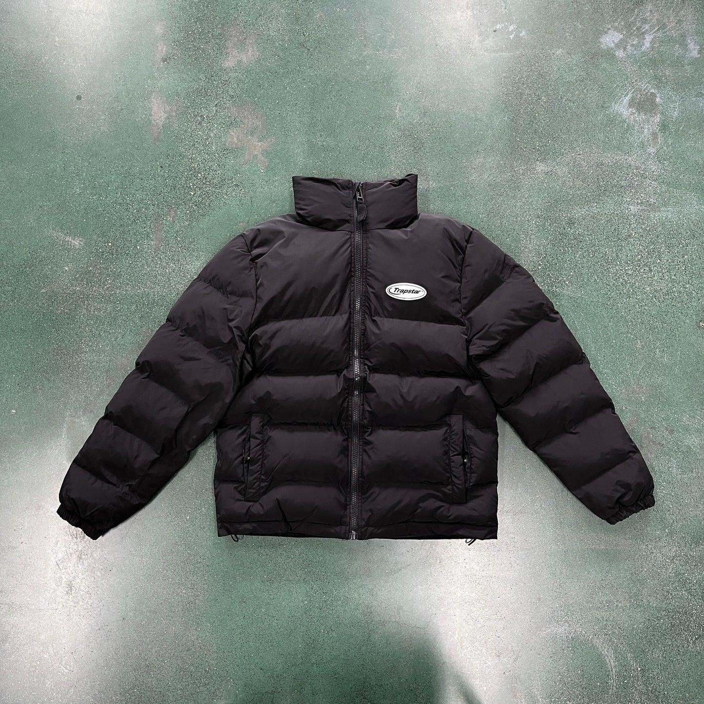 TRAPSTAR BLACK/WHITE PUFFER 2.0
