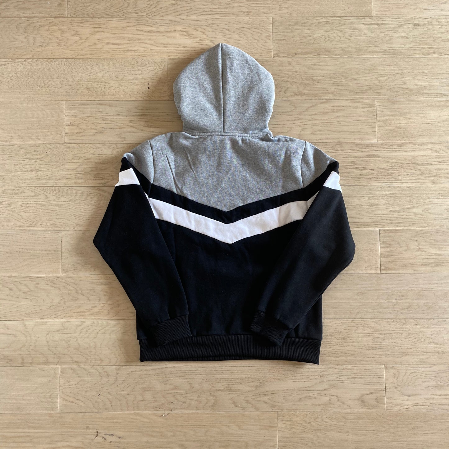 TRAPSTAR V-STRIPE BLACK/GREY TRACKSUIT 3.0