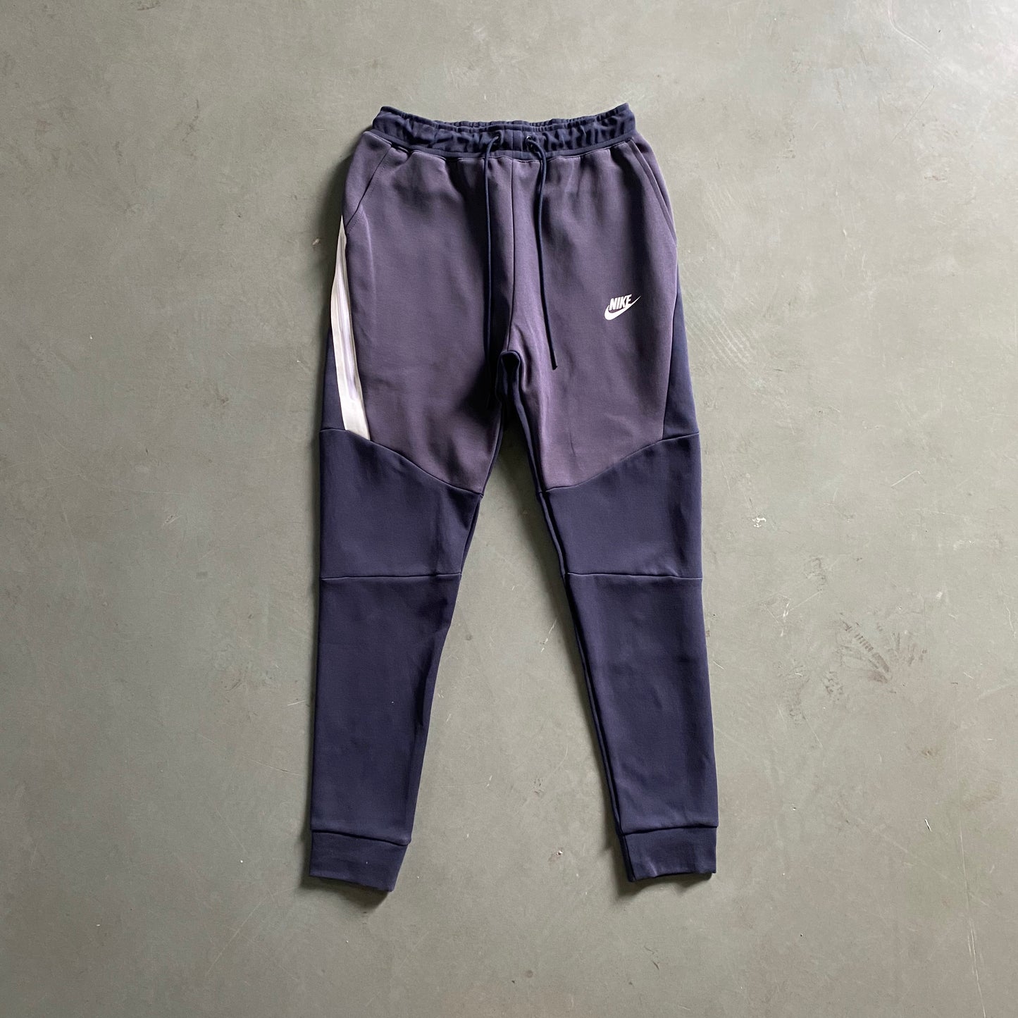 DARK BLUE NIKE TECH FLEECE
