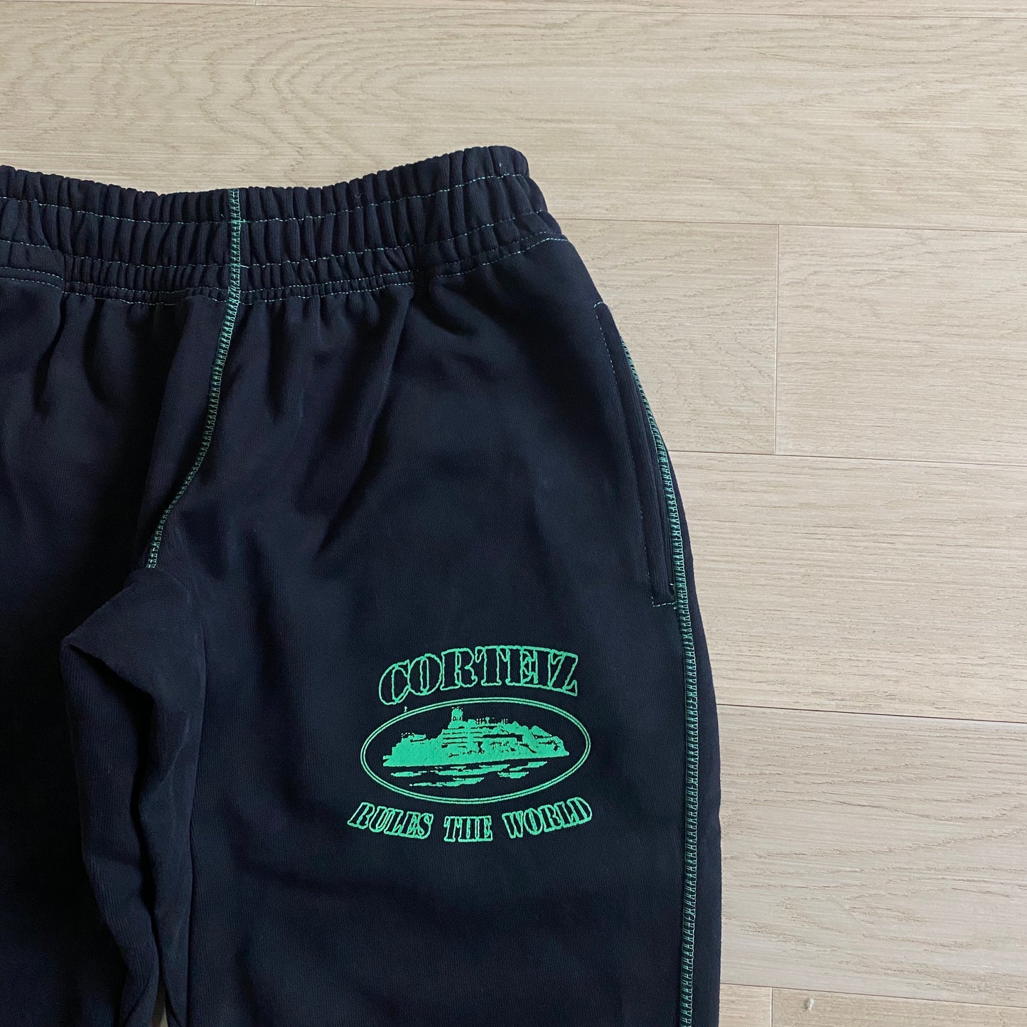 CORTEIZ ALCATRAZ BLACK/GREEN JOGGERS