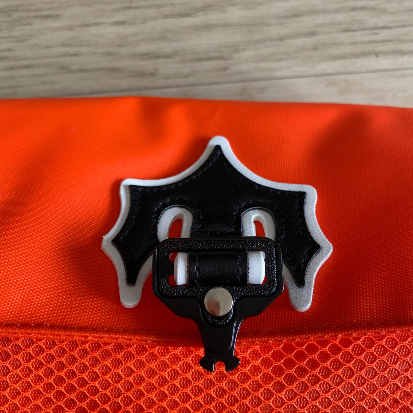 TRAPSTAR ORANGE/BLACK BAG