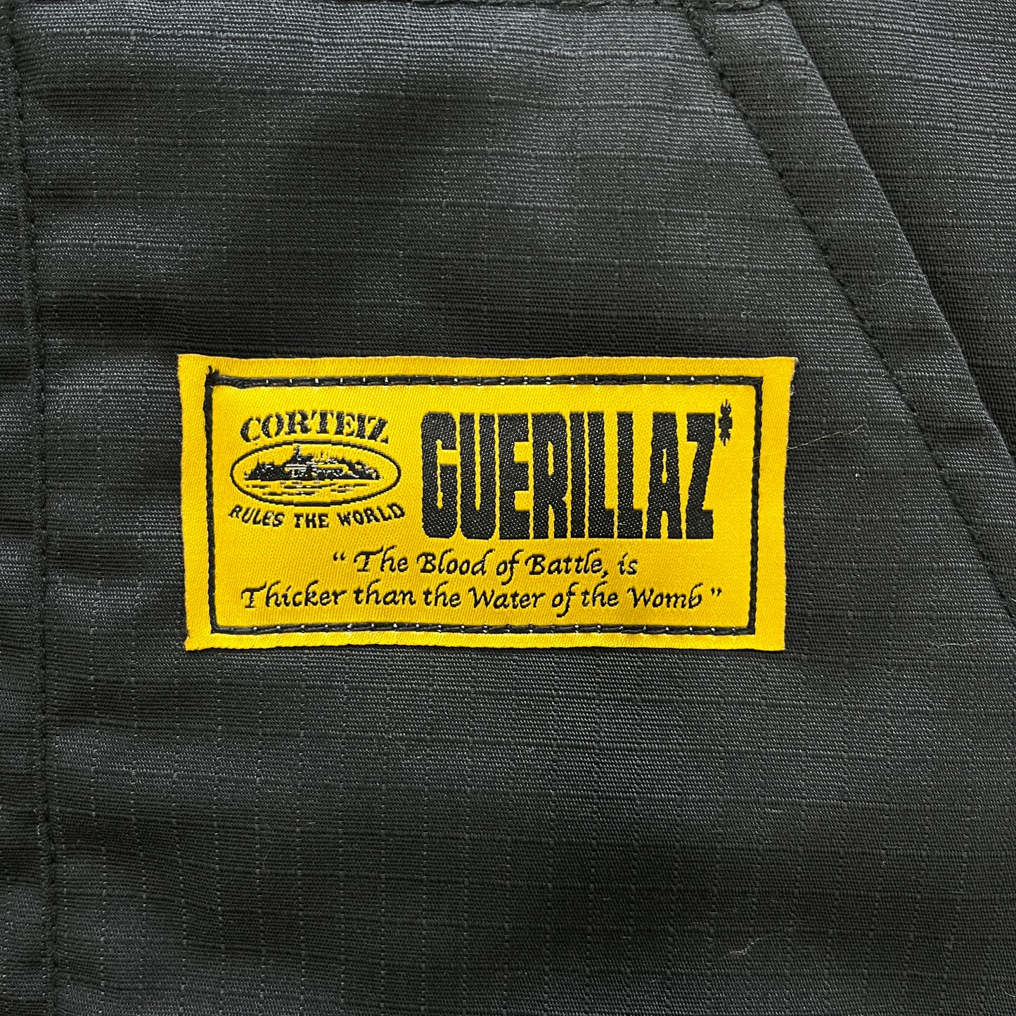 CORTEIZ GUERILLAZ BLACK/WHITE GILET