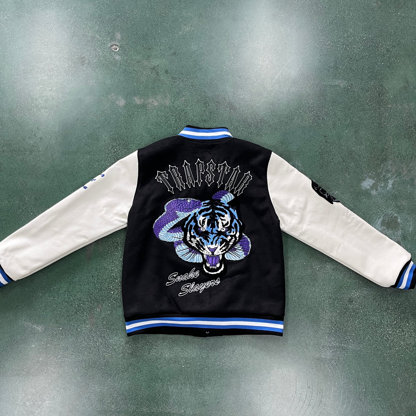 HYPERDRIVE T CHENILLE VARSITY JACKET - BLUE TIGER