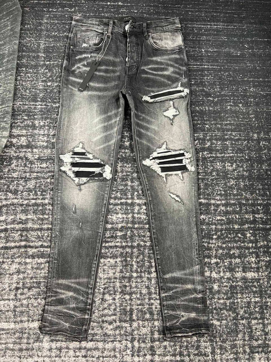 AMIRI SERIF STRIPPED JEAN 2