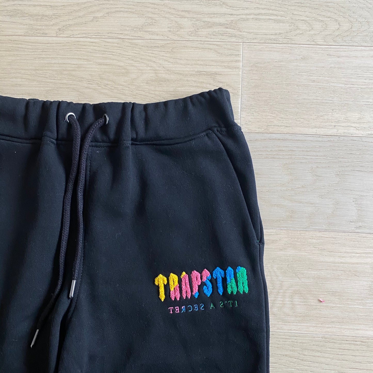 TRAPSTAR RAINBOW BLACK TRACKSUIT