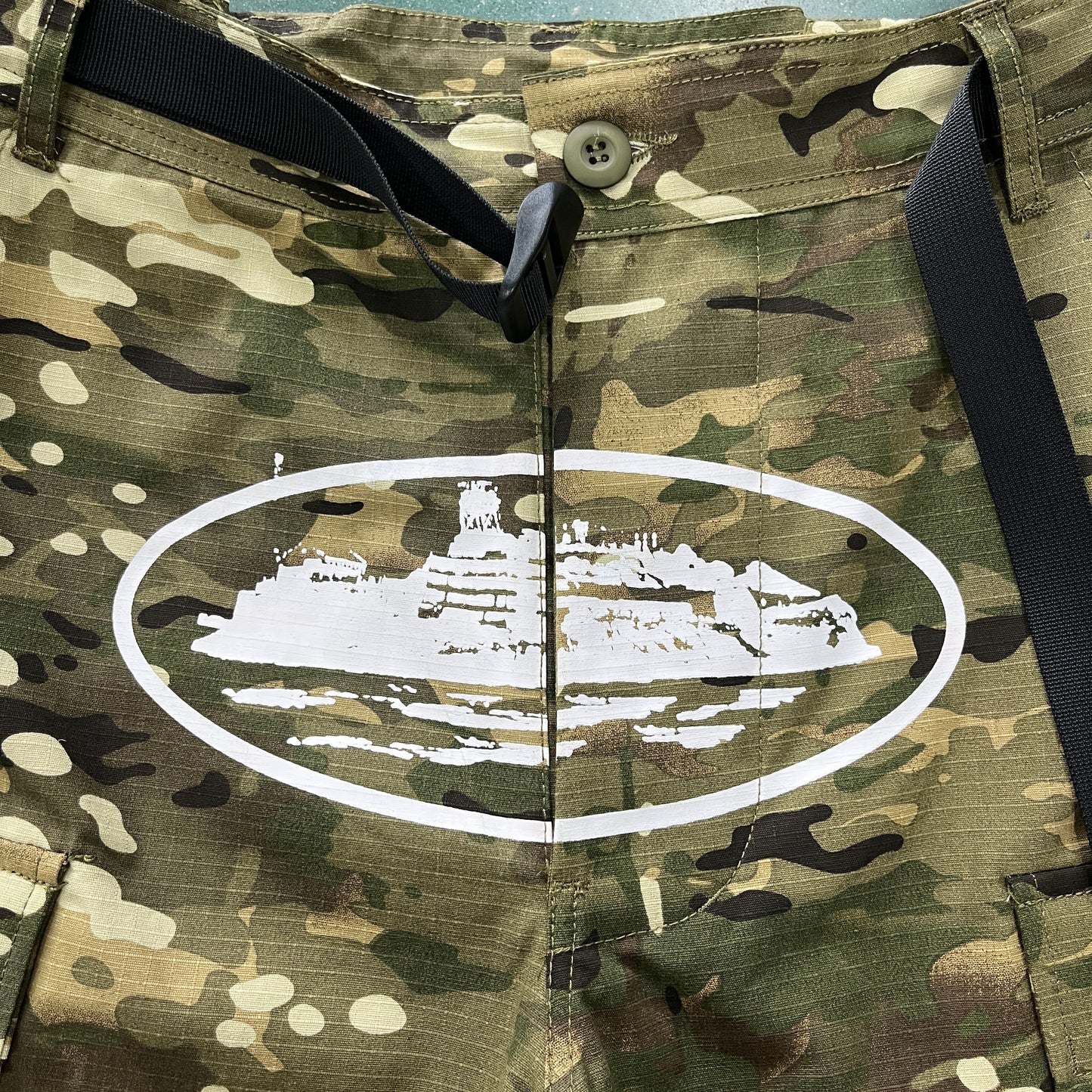 CORTEIZ MILITARY GREEN CARGO