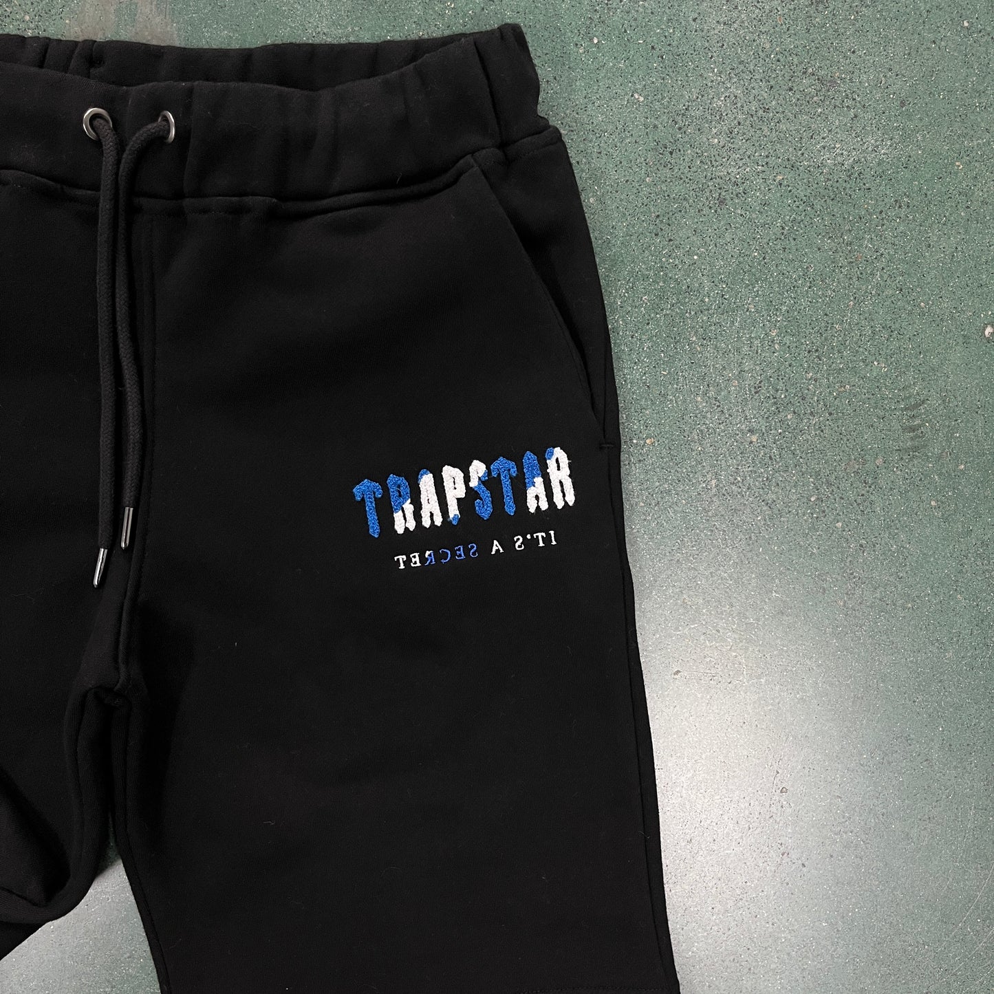 TRAPSTAR BLACK/BLUE SUIT 2.0