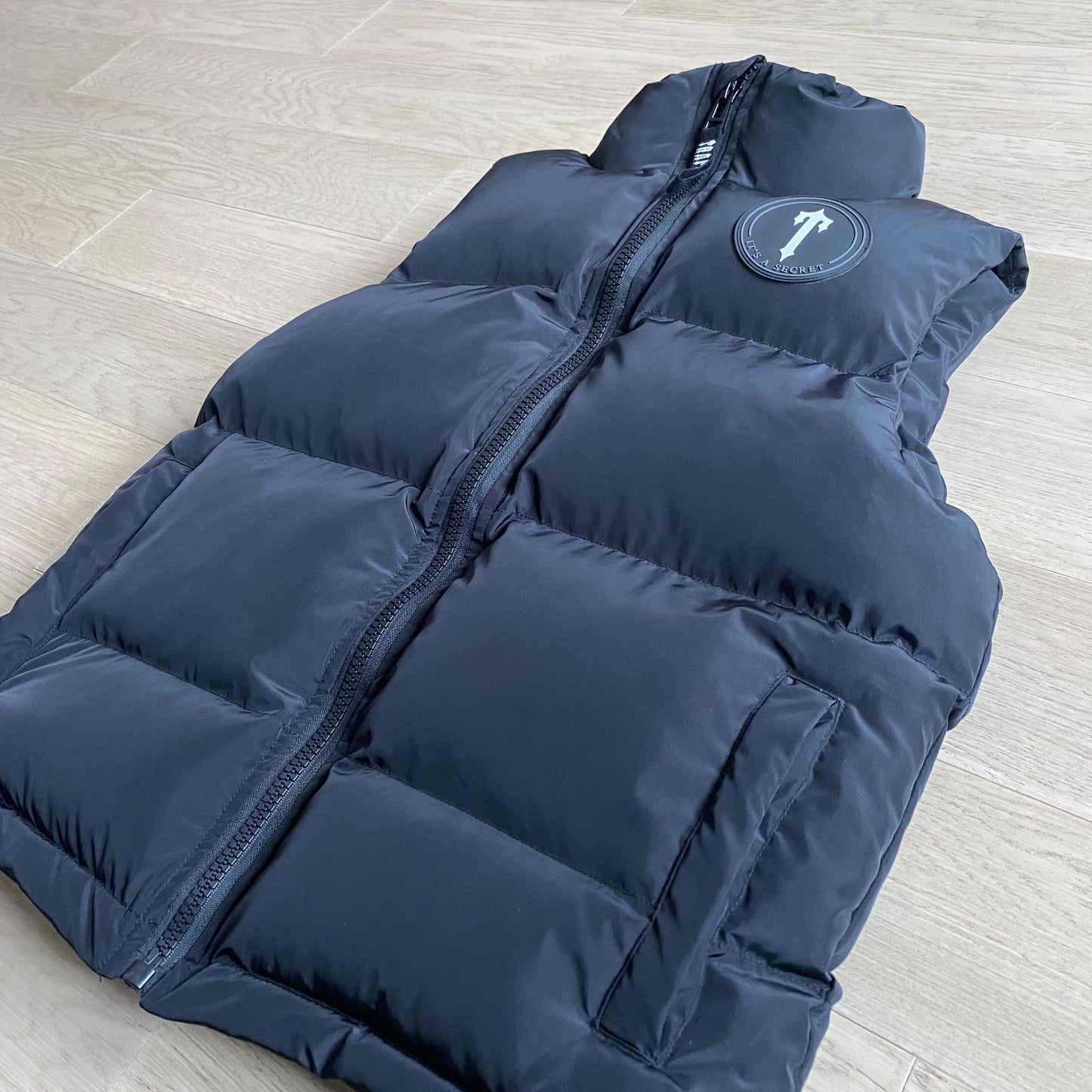 TRAPSTAR GILET - BLACK
