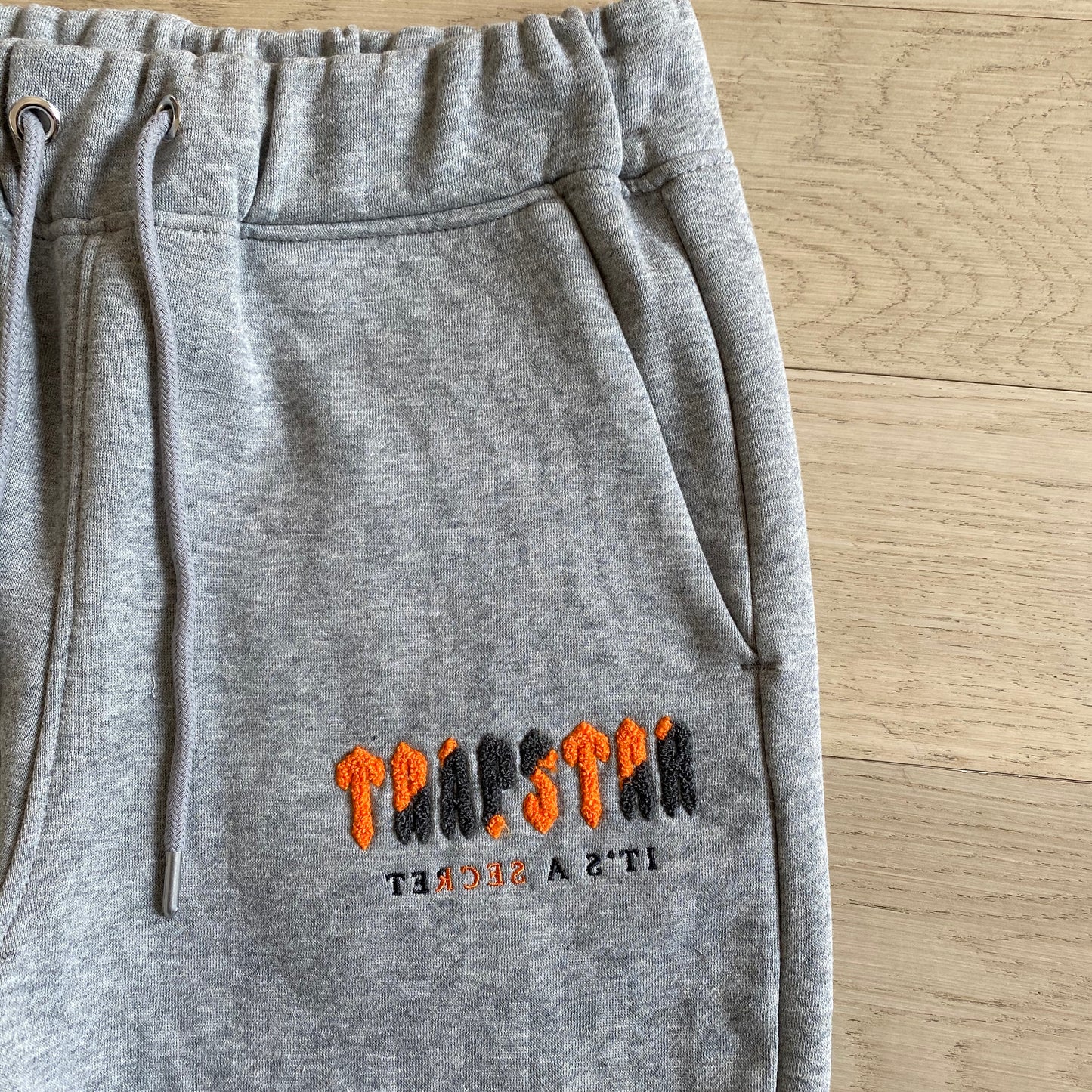TRAPSTAR HALLOWEEN GREY TRACKSUIT 3.0