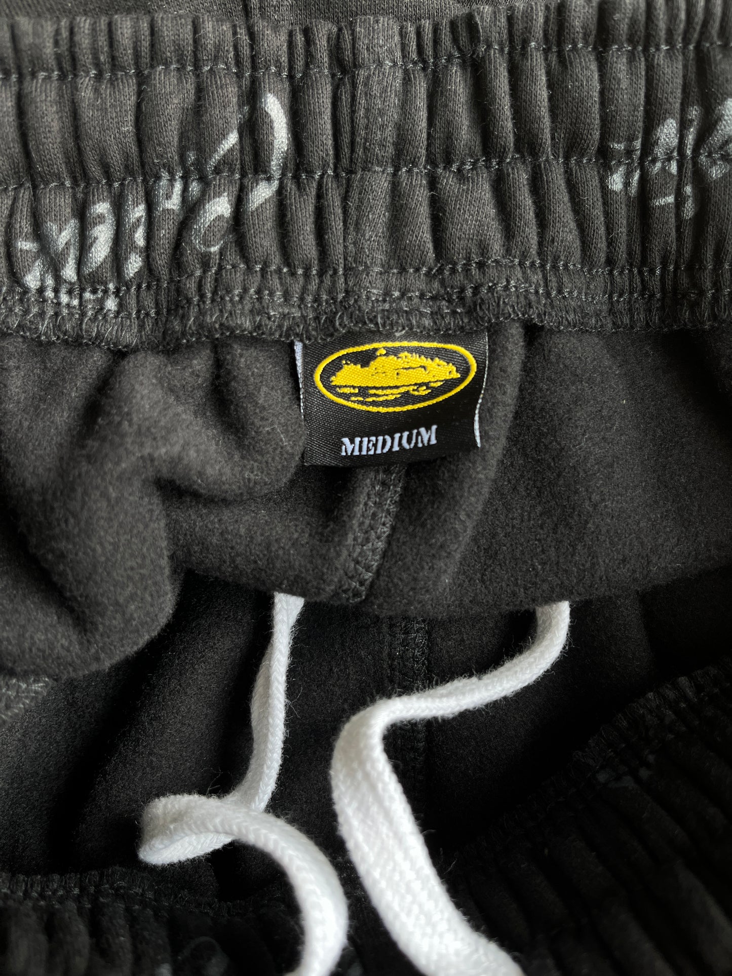CORTEIZ ALL BLACK JOGGERS