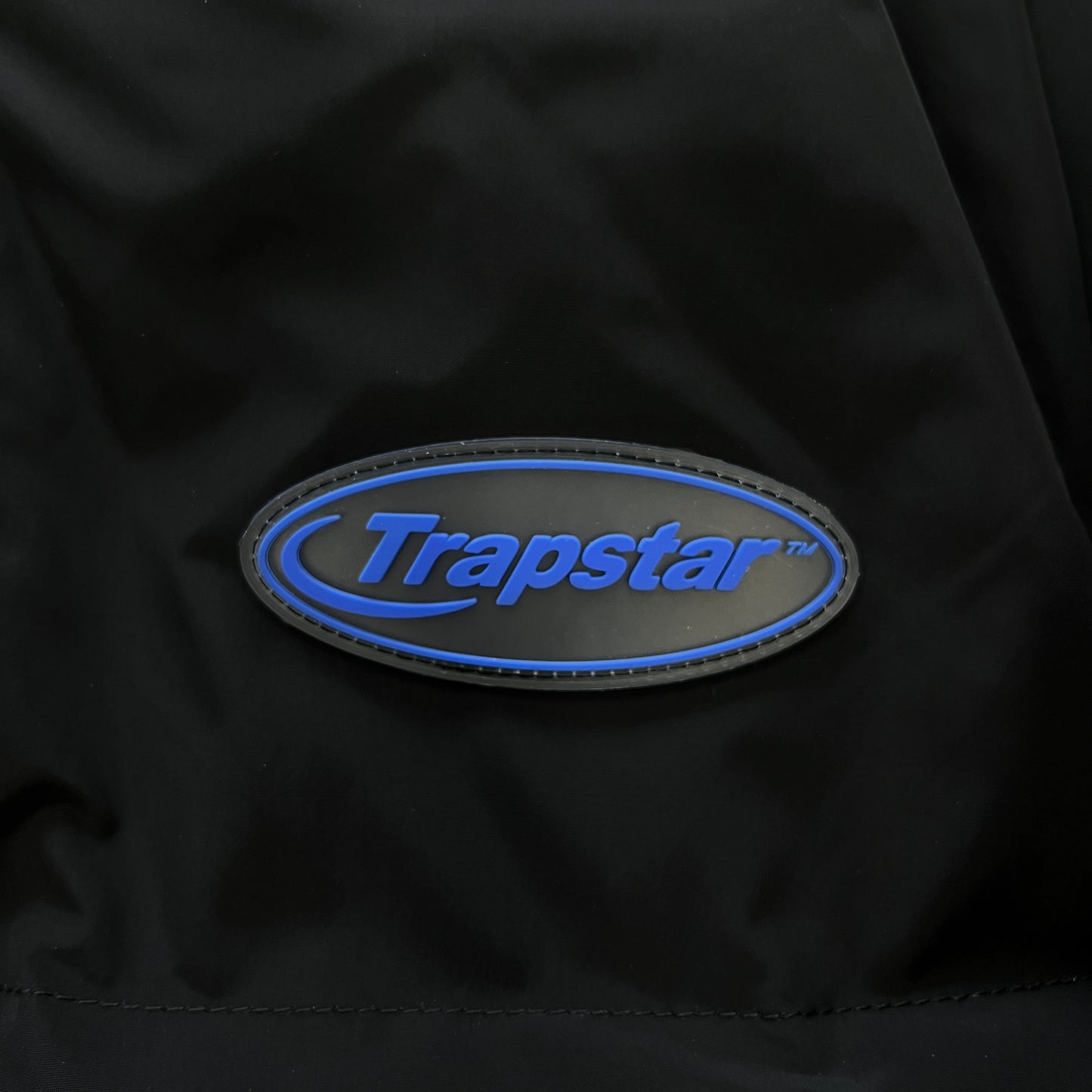 HYPERDRIVE PUFFER JACKET- BLACK