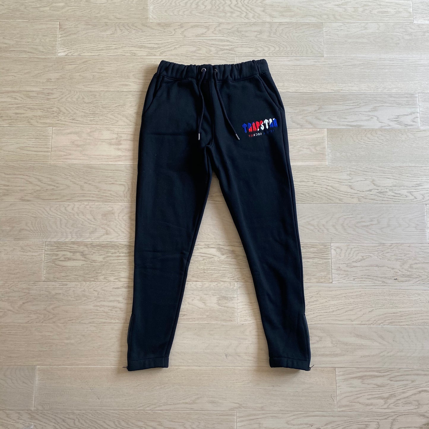 TRAPSTAR REVOLUTION BLACK TRACKSUIT 3.0