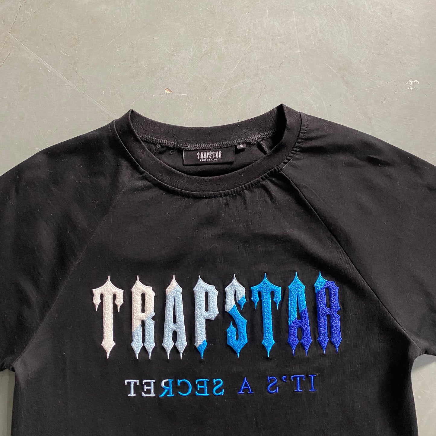 TRAPSTAR BLACK/BLUE T-SHIRT